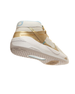 Werbefotografie eines Basketball Schuhs der Marke Nike.